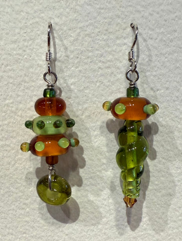 Asymmetrical earrings (amber and olive green)