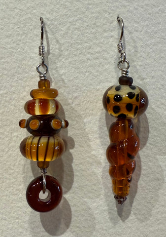 Asymmetrical earrings (amber and brown)