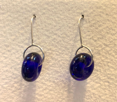 Circle earrings (cobalt blue)