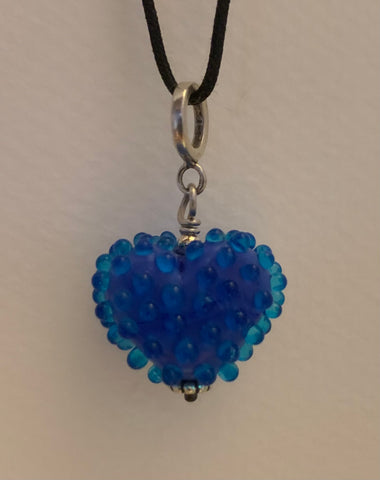 Dotted heart pendant
