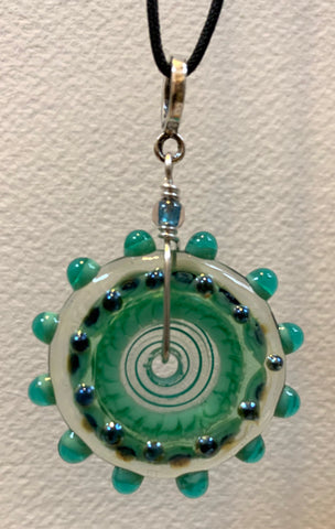 Disc bead pendant mint green/silver