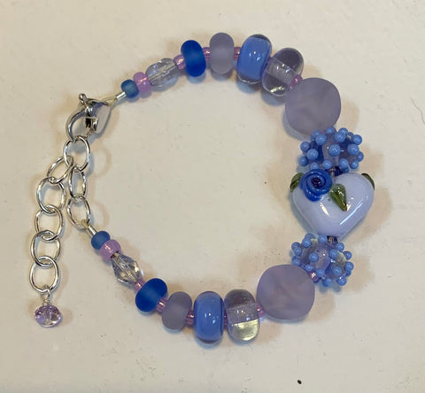 Lavender bracelet with heart bead and silver heart clasp, 6 1/4”-8”